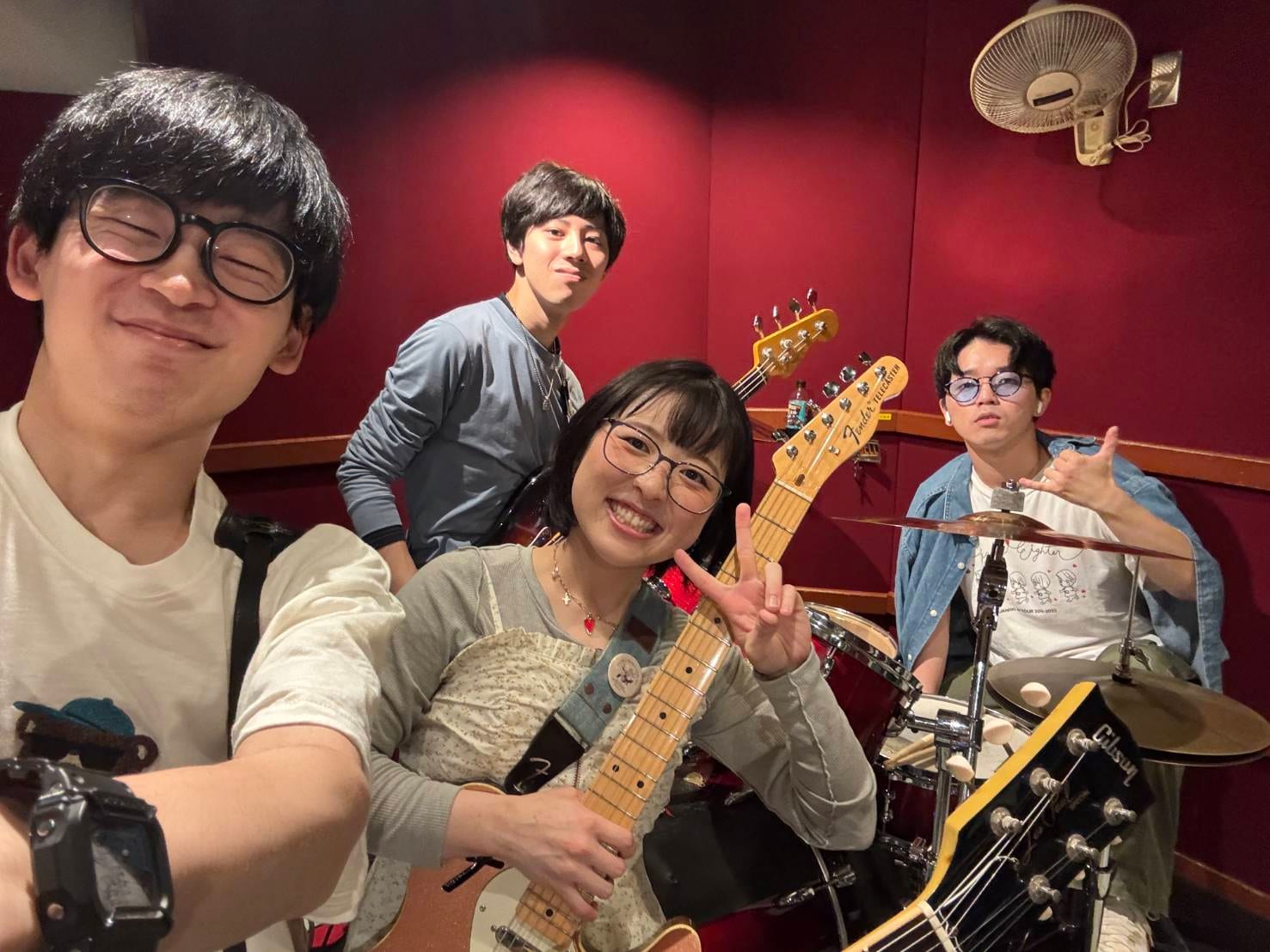 GIG NOTES 背景画像